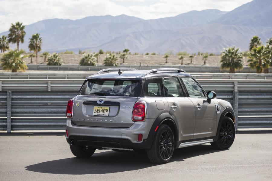  Mini Cooper S E Countryman ALL4 (F60) 2017 года  (NA) (фото 2 из 6)